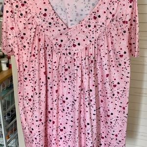 Women’s tunic style top